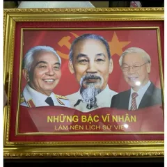 KHUNG TRANH ĐẠI TƯỚNG VÕ NGUYÊN GIÁP 5 MẪU 3 SIZE CHO KHÁCH TREO TƯỜNG