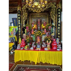 COMB 16 BỨC TRANH ÉP PLATIC  CAO 40CM