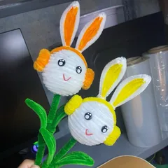 Chậu hoa thỏ mini kẽm nhung.Hoa thỏ cành handmade