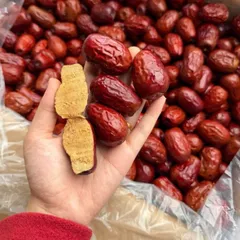 1Kg Táo Đỏ Hoà Điền To Đại (size 8,9 quả) Vị Ngọt Dịu, Thơm Ngon Dùng Pha Trà, Nấu Chè, Chưng Yến, Tiềm Gà, Chưng Yến