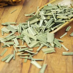 100gr Lá Dứa Khô Tự Nhiên (Lá Nếp) – Thơm Dịu Dễ Dùng, Pha Trà, Nấu Xôi, Làm Màu Tự Nhiên