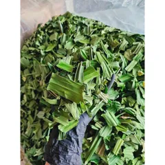 1Kg Lá Dứa Khô Tự Nhiên (Lá Nếp) – Thơm Dịu Dễ Dùng, Hãm Trà, Nấu Xôi, Chè, Tạo Màu Tự Nhiên