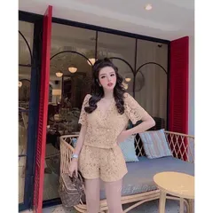 Set ren thiết kế cao cấp. Mềm mịn và mát. Freesize 58kg đổ lại. Hàng có sẵn giao ngay M Màu vàng nhạt Eo quần bo chun