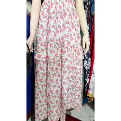 Đầm hoa nhí dáng dài cổ yếm đi biển đi du lịch siêu đẹp Hàng có sẵn giao ngay Phía sau có bo chun co giãn dễ mặc
