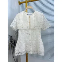Áo ren cao cấp Hàng có sẵn giao ngay Giá 290k Chất liệu ren nổi siêu đẹp, dễ dàng phối chân váy, quần, …đi biển