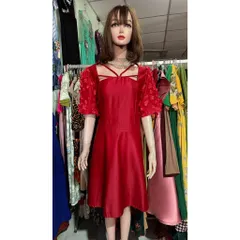 Đầm thiết kế đính kết hoa cổ yếm sang chảnh tiểu thư có big size Gía 390k Hàng có sẵn giao ngay 3XL Dưới 80kg mặc đẹp