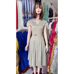 Đầm dập ly siêu đẹp Màu xanh mạ non Giá 290k Size S, eo dưới 70cm mặc đẹp Hàng chính chủ Mây