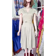 Đầm dập ly siêu đẹp Màu xanh mạ non Giá 290k Size S, eo dưới 70cm mặc đẹp Hàng chính chủ Mây