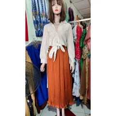 Áo trắng buột nơ Giá 190k Hàng có sẵn giao ngay Dễ kết hợp phối đồ Dưới 65kg mặc đẹp
