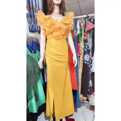 Đầm dạ hội  sẻ tà tạo kiểu cách điệu ở ngực, có sẵn mút ngực, có thể mặc được 2 kiểu : lên vai và trễ vai đều đẹp