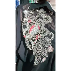 Set Áo cao cấp Đính Hạt thủ công tỉ mỉ + kèm áo lót Giá 290k/ áo kèm áo lót bên trong, người ta đang bán gần 6xx Màu đen