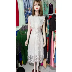 Đầm ren màu trắng dáng dài Size SML mặc đẹp Giá 390k Đúp lót 2 lớp Chiều dài đầm 115cm