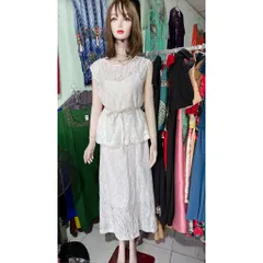 Set áo + chân váy ren Màu trắng Hàng có sẵn giao ngay Size SMLXL Dưới 70kg mặc đẹp Giá 420k/ cả set gồm áo + chân váy