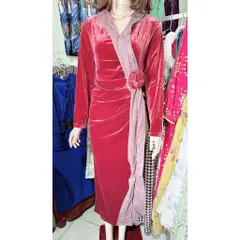 Đầm nhung đẹp phối lưới khâu kết hoa nhung thắt lưng ôm hông Giá 350k Chất liệu nhung cao cấp Màu hồng đỗ