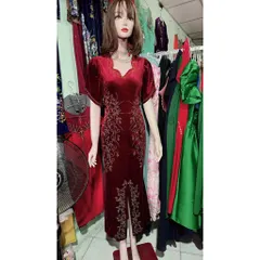 Đầm dạ hội nhung ép đá sang trọng Hàng có sẵn giao ngay Màu đỏ đô Giá 490k Chất liệu nhung co giãn dễ mặc Hàng có sẵn