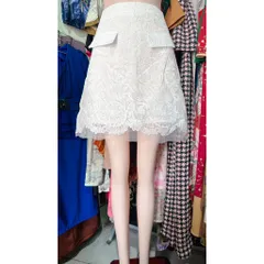 Chân váy ren Màu trắng Hàng có sẵn giao ngay Size SM, eo dưới 74cm mặc đẹp Giá 250k Chiều dài chân váy 45cm