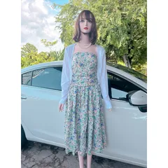 SET ĐẦM  cúp hoạ tiết HOA + KÈM KHOÁC CROP TRẮNG Hàng có sẵn giao ngay  Giá 290k/ cả set Size SM Hàng đẹp, có sẵn mút