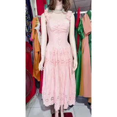 Đầm thiết kế xô thêu hoa 2 dây bèo nhún dáng dài (Freesize 76 trở về), phía sau có bo chun co giãn dễ mặc