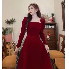 ĐẦM NHUNG ĐỎ MIDI TAY DÀI KÈM TAG Một chiếc đầm midi màu đỏ che khuyết điểm cho nàng tự tin thả dáng 😍, có sẵn mút ngực