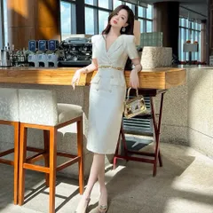 Đầm trắng cổ vest sang trọng mặc đi làm, đi biển, đi du lịch... Chất liệu tuyết mưa sang trọng Màu trắng