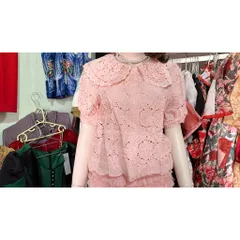 Áo ren hoa màu hồng phấn siêu đẹp Hàng có sẵn giao ngay Giá 280k Hàng QC cao cấp Cả set 420k/ cả set