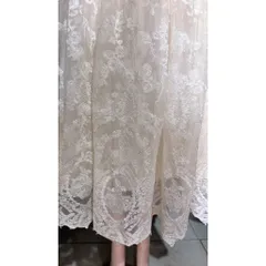 Chân váy ren thêu váy chữ A lưng cao ngọt ngào chân váy nữ midi dáng dài, eo chun co giãn dễ mặc Màu kem Giá 290k