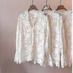 ao sơ mi ren bông tay dài siêu đẹp Hàng cao cấp Ren siêu đẹp Giá 290k, dễ phối đồ với quần và chân váy