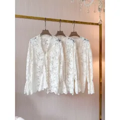 ao sơ mi ren bông tay dài siêu đẹp Hàng cao cấp Ren siêu đẹp Giá 290k, dễ phối đồ với quần và chân váy