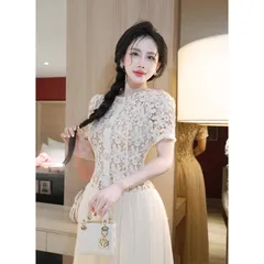 Đầm ren hoa phối nút đá,  2 lớp xếp ly tôn dáng sang trọng Hàng ren nổi siêu đẹp Hàng có sẵn giao ngay Size SM Giá 450k