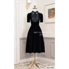 Đầm nhung Dáng Xòe Thiết Kế Đính kết tay tỉ mỉ Cách Điệu, Đính Đá Lấp Lánh Trên Nền Nhung Tuyết Cao Cấp  Hàng có sẵn