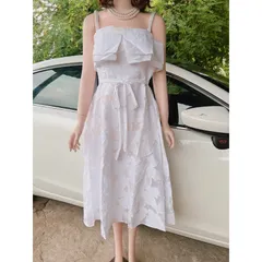 Đầm cột dây eo, đầm hai dây tùng xoè, đầm dự tiệc Giá 350k Hàng có sẵn giao ngay Chất liệu ren cao cấp Màu trắng