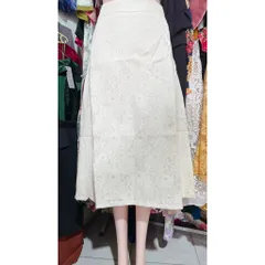Chân váy ren họa tiết hoa siêu đẹp dáng dài Hàng có sẵn giao ngay L Size SML Giá 350k Màu kem