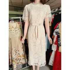 Đầm ren hoa hồng màu kem siêu đẹp Đủ size SMLXL Đúp lót 2 lớp Hàng có sẵn giao ngay Giá 399k