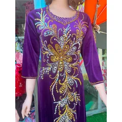 Áo daì nhung đính kêt siêu đẹp Hàng chụp thật 100% Xanh size S , tím giữa size L, tím bìa size XL Hàng siêu đẹp tỉ mỉ