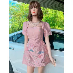 Đầm tapta đẹp đính đá cao cấp Giá 390k ( màu kem và hồng)  Hàng có sẵn giao ngay Hàng đường may đẹp, kỹ, đúng mô tả