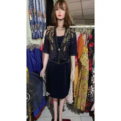 Đầm vest kết đá cao cấp, kết đá thủ công tỉ mỉ Hàng có sẵn giao ngay Màu xanh đậm Đủ size tới 80kg Giá 450k