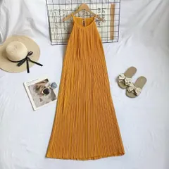 Đầm Maxi Cổ Yếm Vải Dập Ly Không Nhăn Hàng có sẵn giao ngay Màu vàng Giá 290k Hàng siêu đẹp Dưới 75kg mặc đẹp