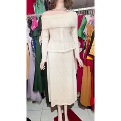 Set áo ren trắng tay dài đóng nút mix chân váy ren xòe nhẹ cực xinh cho các nàng Hàng có sẵn giao ngay S