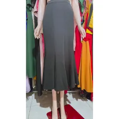 Chân Váy Đuôi Cá Dáng Dài Form Ôm Xòe tôn dáng siêu đẹp Chất Liệu Umi Hàn cao cấp,Co Giãn  Chiều dài chân váy 86cm