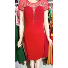 Đầm đính kết thủ công tỉ mỉ