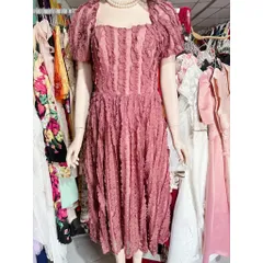 Đầm ren dáng dài Hàng có sẵn giao ngay Size SMLXL, eo dưới 84 cm mặc đẹp Có sẵn mút ngực, phía sau hở lưng nhẹ Giá 390k