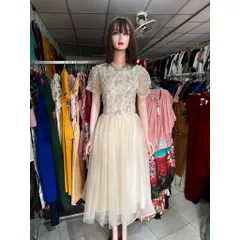 Đầm ren siêu đẹp dáng dài , ren lưới đúp lót 3 lớp Giá 420k Hàng có sẵn giao ngay L Đủ size SML
