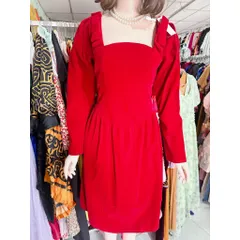 Đầm nhung tay dài cổ vuông Hàng có sẵn giao ngay L, eo dưới 80 cm mặc đẹp Đủ size SMLXL Chất liệu nhung Giá 290k