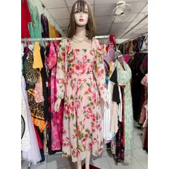 Đầm hoa Cổ vuông,tay dài  Hoa 3D Tơ Óng chiffon đúp lót 2 lớp Tinh Tế Haàng có sẵn giao ngay Phía sau bo chun co giãn
