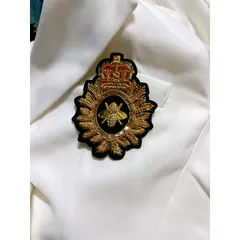 Set áo vest chân váy dập li kèm tag cài logo xịn xò trắng Giá 330k HÀng xịn Hàng có sẵn giao ngay