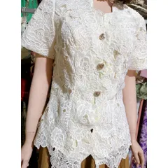 Áo ren cao cấp Màu kem Hàng có sẵn giao ngay Đúp lót 2 lớp Đủ size SMLXL Giá 250k