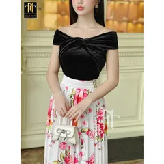 Set rời Channel áo nhug xoắn ngực trễ vai mix chân váy dập li hoa 3D sắc nét, cao cấp, sang trọng Giá 330k