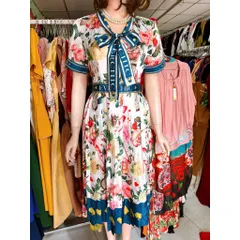 Đầm lụa siêu đẹp   Giá 480k Hàng có sẵn giao ngay L Size SML Chất liệu lụa siêu đẹp, nhẹ, không nhăn, không rút, mềm mát