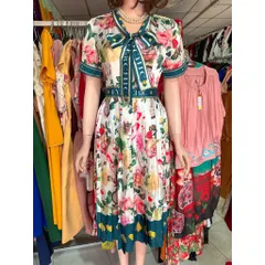Đầm lụa siêu đẹp   Giá 480k Hàng có sẵn giao ngay L Size SML Chất liệu lụa siêu đẹp, nhẹ, không nhăn, không rút, mềm mát