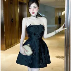 Đầm đi tiệc dáng ngắn chất tafta bóng lót lụa mix hồ điệp lớn kèm choker cổ đệm Eo dứoi 70cm Hàng có sẵn giao ngay
